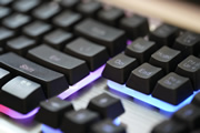 可以使用改IP工具來換ip？